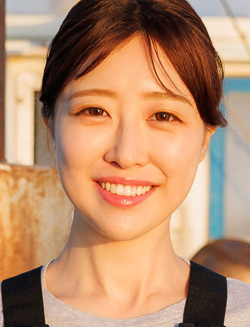 三好舞花(Miyoshi Maika)个人资料照片